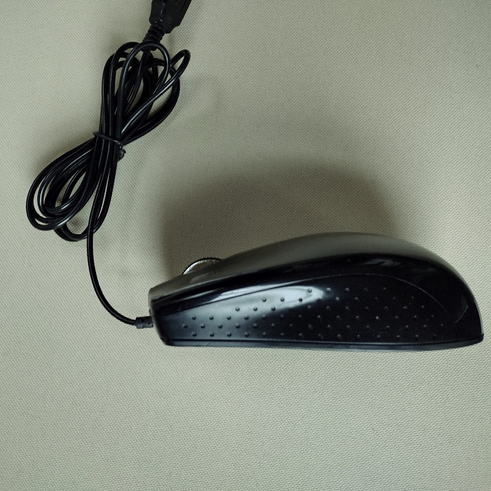 FREE Optical Mouse - Picture 2 of 5